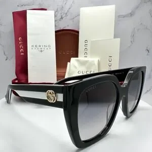 Gucci | Accessories | New Gucci Sunglasses Black Square Gold  display picture 3